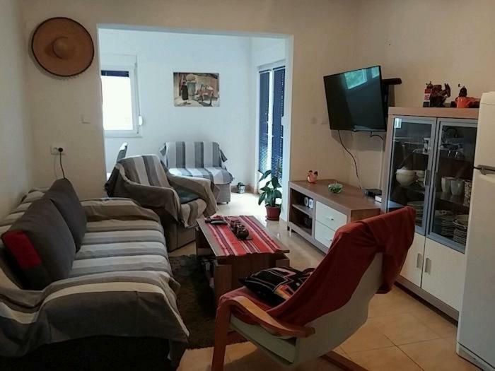 Gogi Apartman Donji Okrug  Екстер'єр фото